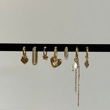 Afbeelding in Gallery-weergave laden, Chunky Heart Earrings Goud
